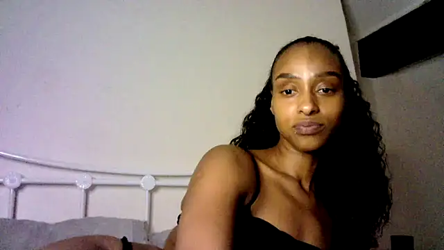 Hazel_Dollxx Pertunjukan Webcam