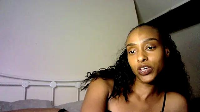 Hazel_Dollxx's Webcam Show