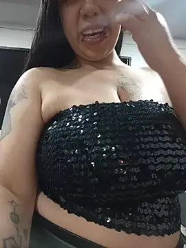 Sussy_vanguash_n Webbikameraesitys