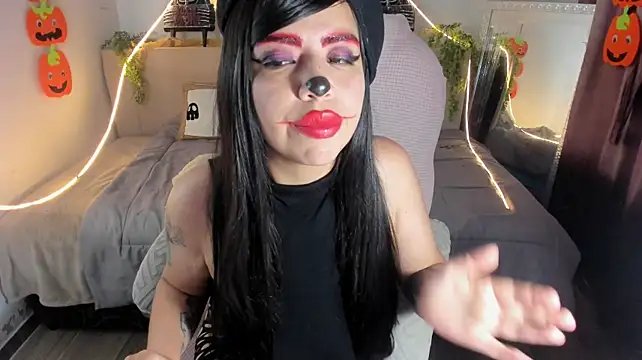Sussy_vanguash_'s Webcam Show