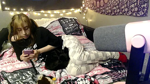 London_Ray Show in webcam