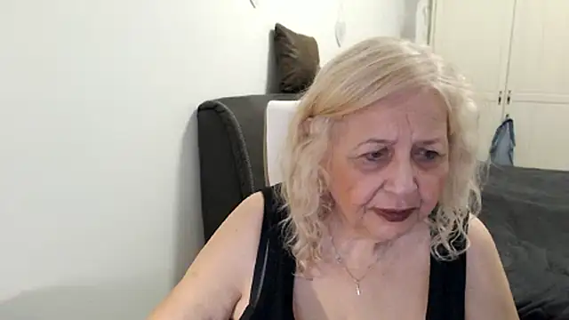 SusiLifeXXX's Webcam Show
