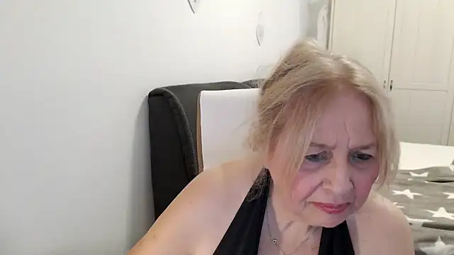 SusiLifeXXX's Live XXX Chat