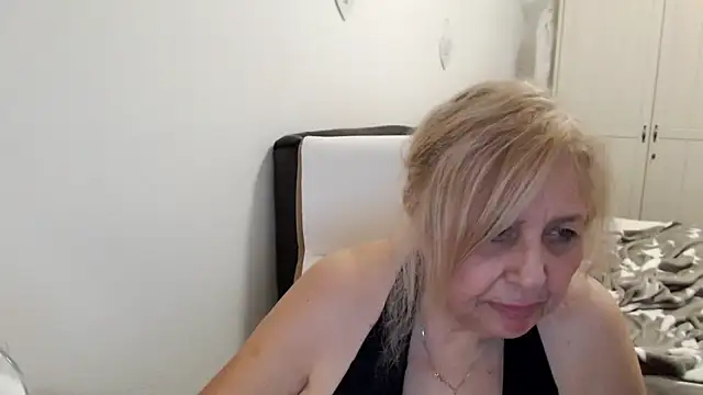 SusiLifeXXX 웹캠 쇼