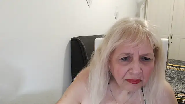 SusiLifeXXX's Live XXX Chat