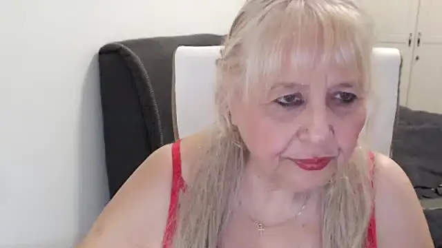 XXX chat uživo modela SusiLifeXXX