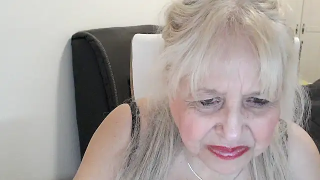 SusiLifeXXX's Webcam Show