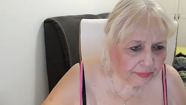 SusiLifeXXX's Webcam Show