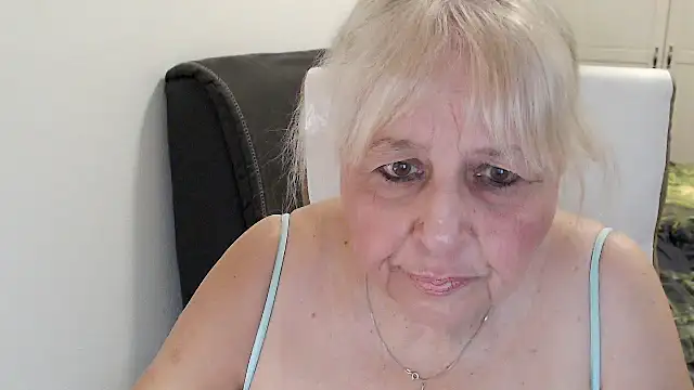 SusiLifeXXX Adlı Modelin Web Kamerası Şovu
