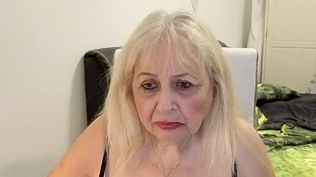 SusiLifeXXXn Live XXX chat