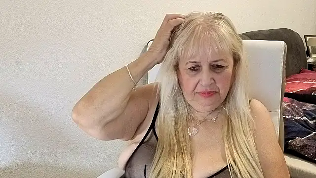 XXX chat uživo modela SusiLifeXXX