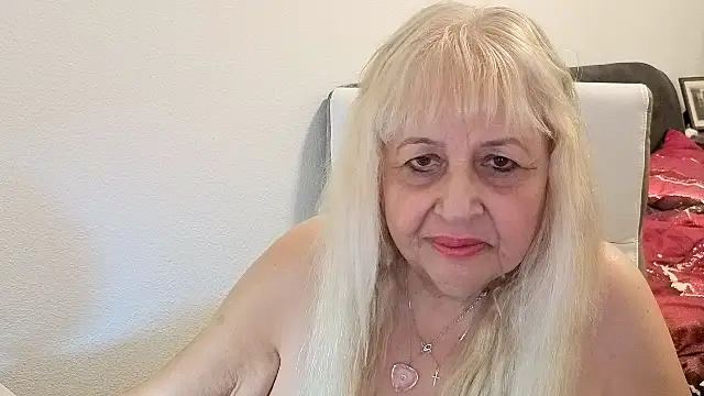 SusiLifeXXX webkamerás műsora