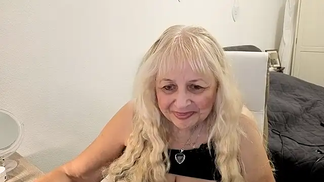 SusiLifeXXX Webcam-Show