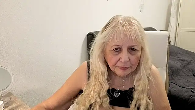 SusiLifeXXX's Webcam Show