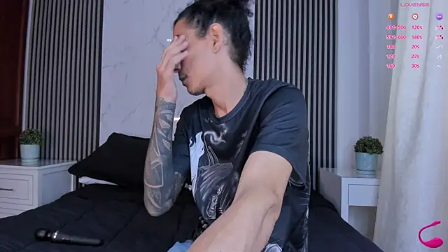JackAndRosse_'s Live XXX Chat