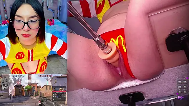 NicoleFerrel's Webcam Show