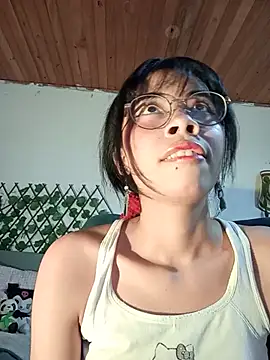 Živý XXX chat Dolli_virginpussy