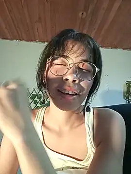 แชท XXX สดของ Dolli_virginpussy