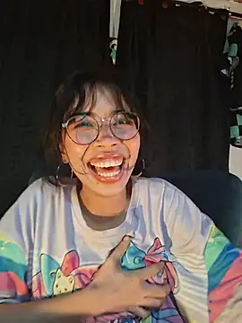 Chat XXX ao vivo de Dolli_virginpussy