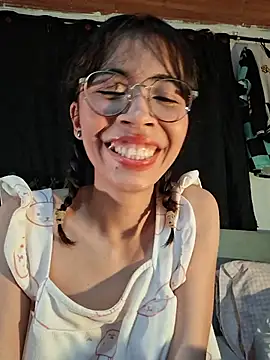 Sweetiedolly011's Live XXX Chat