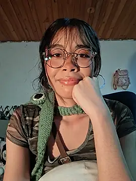 Sweetiedolly011 Live XXX-Chat