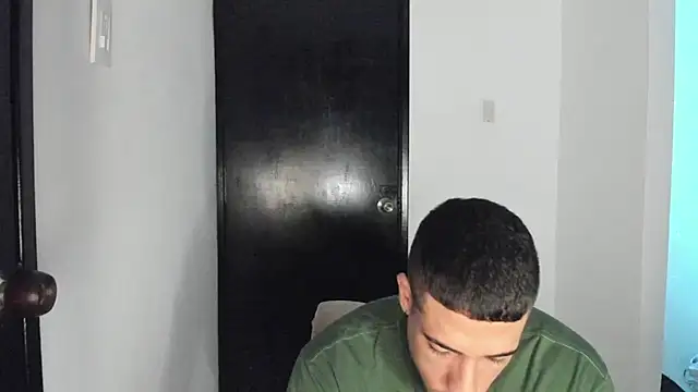 Chat +18 de ThiagoLugo ao vivo
