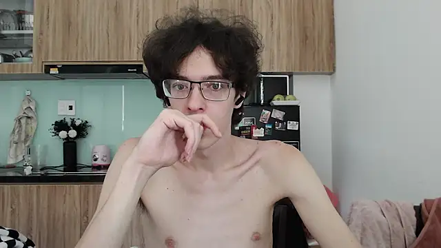 LovesomeCookie webkamerás műsora