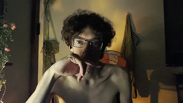 LovesomeCookie webkamerás műsora