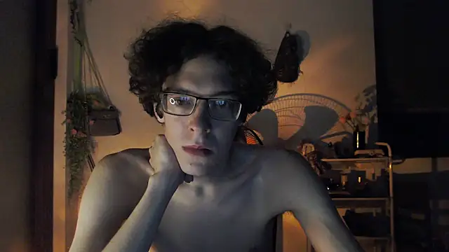 LovesomeCookie webkamerás műsora