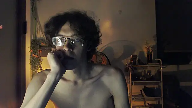 LovesomeCookie: вебкам-шоу