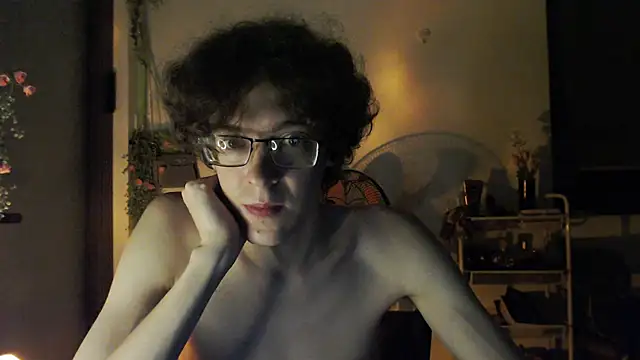 LovesomeCookie webkamerás műsora