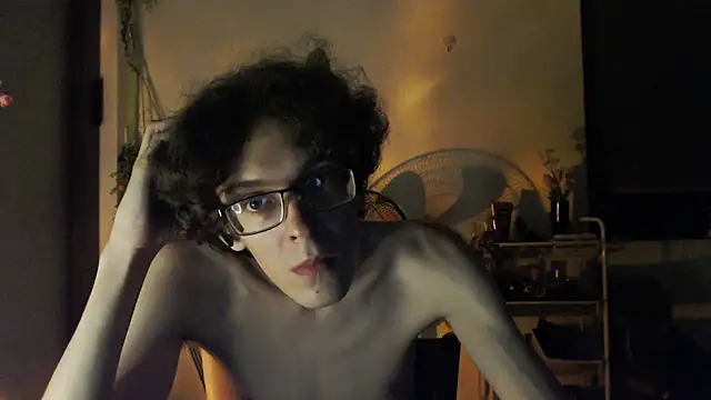 LovesomeCookie webkamerás műsora