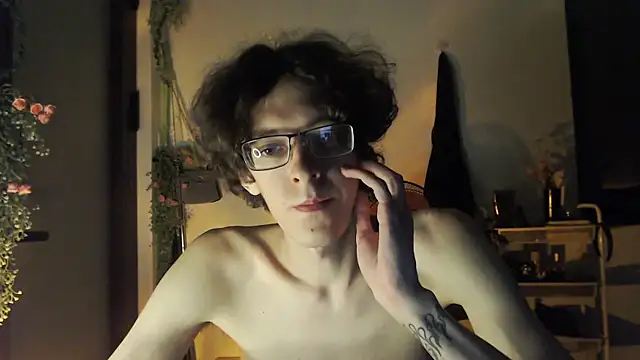 Show modela LovesomeCookie na web-kameri