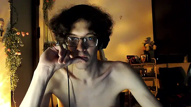 LovesomeCookie webkamerás műsora