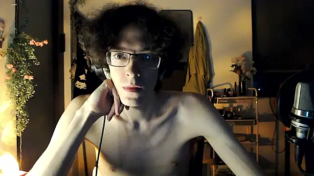 LovesomeCookie Show in webcam