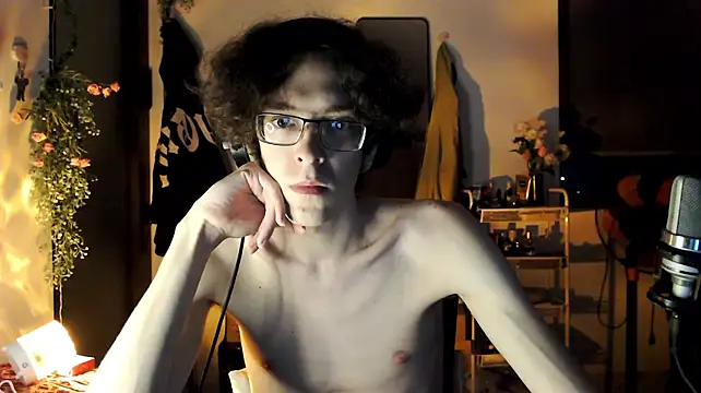 LovesomeCookie webkamerás műsora