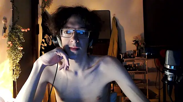 LovesomeCookie webcam show