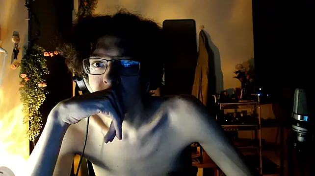 LovesomeCookie webcam show