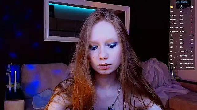 Chat XXX en directo de FoxyMira