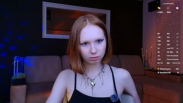 FoxyMira 라이브 XXX 채팅