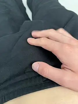 sexyman04 webkamerás műsora