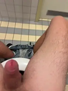 sexyman04 在線直播表演