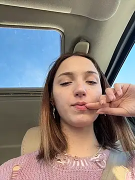 DollyTall Show Webcam