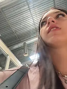 DollyTall Webcam-Show
