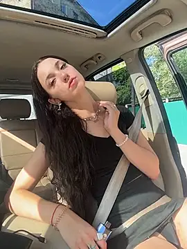 DollyTall – webcam-show