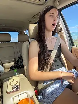 DollyTall Webcam-Show