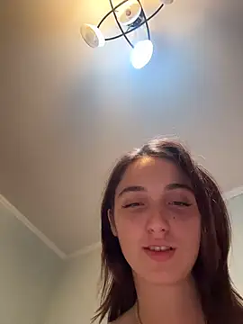 Show modela DollyTall na web-kameri