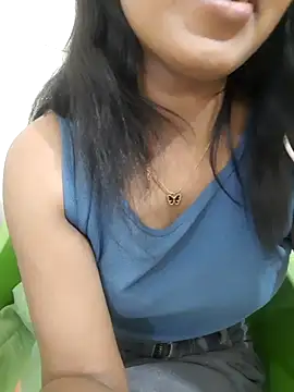 Navya6879 Live XXX-chat
