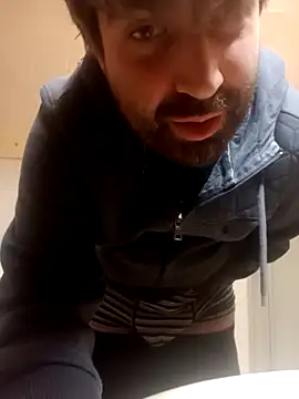 ynroh_87's Webcam Show