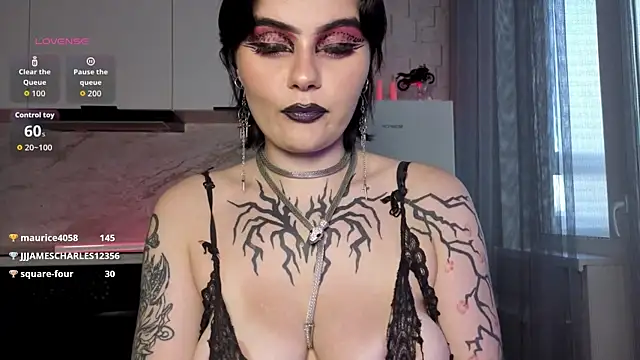 IntrigueYourDay – Live XXX-chat